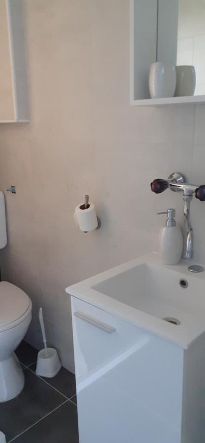 Apartament Oaza Mira Tisno Zewnętrze zdjęcie