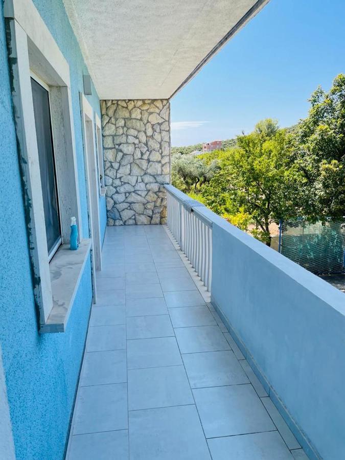 Apartament Oaza Mira Tisno Zewnętrze zdjęcie
