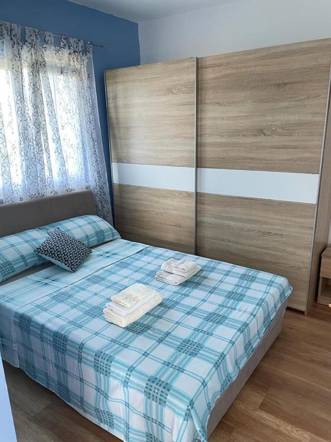 Apartament Oaza Mira Tisno Zewnętrze zdjęcie